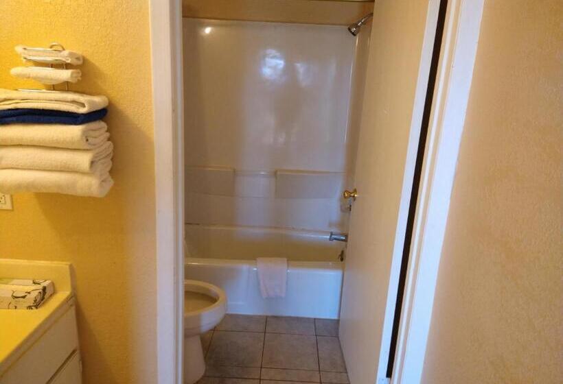 جناح ديلوكس, Grandview Plaza Inn