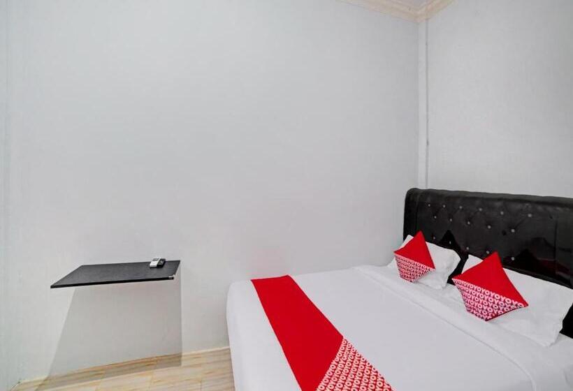 デラックスルーム, Oyo 90503 Madina Residence