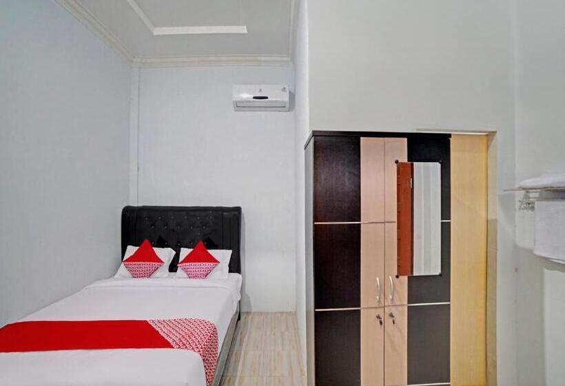 デラックスルーム, Oyo 90503 Madina Residence