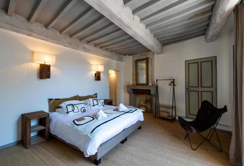 スタンダードルーム, Au Ralenti Du Lierre