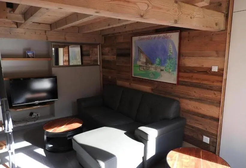 2 Schlafzimmer Apartment, La Tzavane