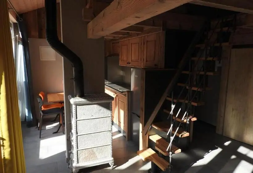 2 Schlafzimmer Apartment, La Tzavane