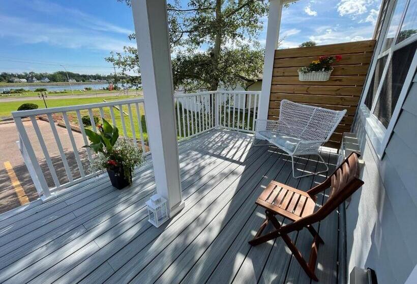 جناح ديلوكس, Gateway To Greenwich Suites