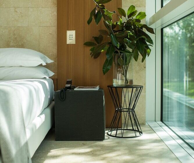 חדר סופריור עם נוף להרים, C Hotel & Spa