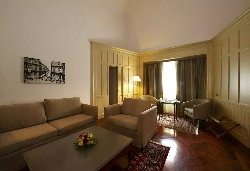 سوییت لوکس, Grand Hotel Piazza Borsa