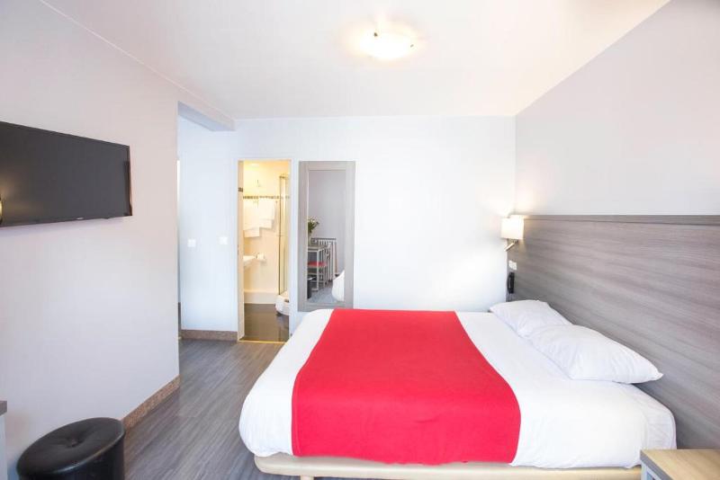 اتاق استاندارد سه نفره, Hipotel Paris Perelachaise Republique