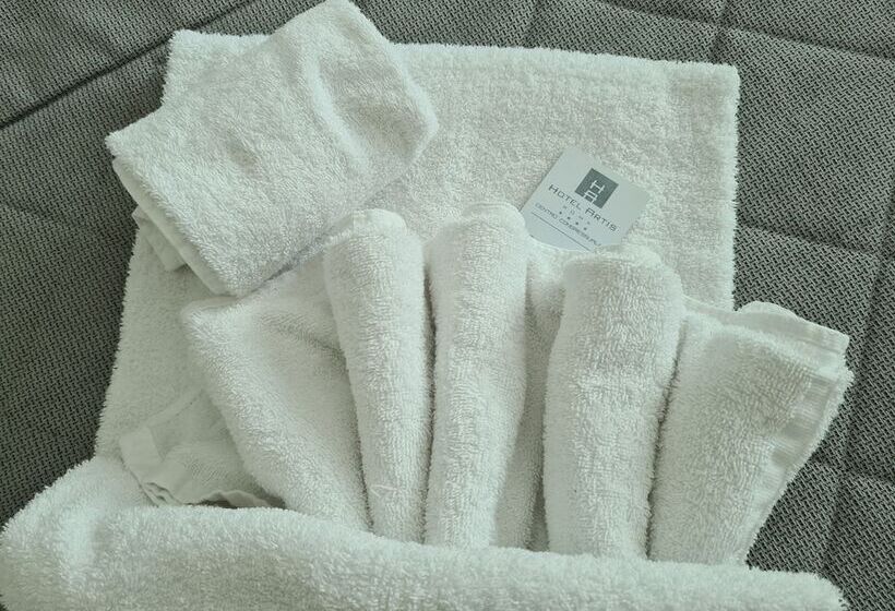 스탠다드 트리플 룸, Artis