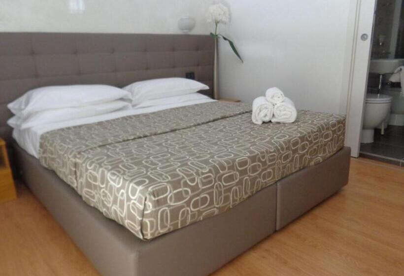 수피리어 룸, Emperador