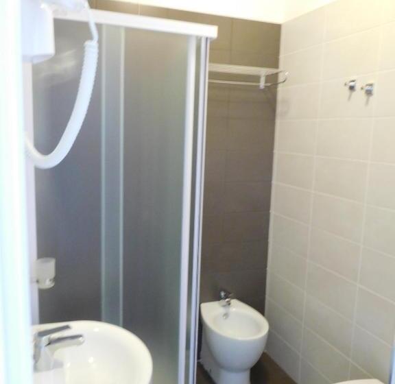 수피리어 룸, Emperador