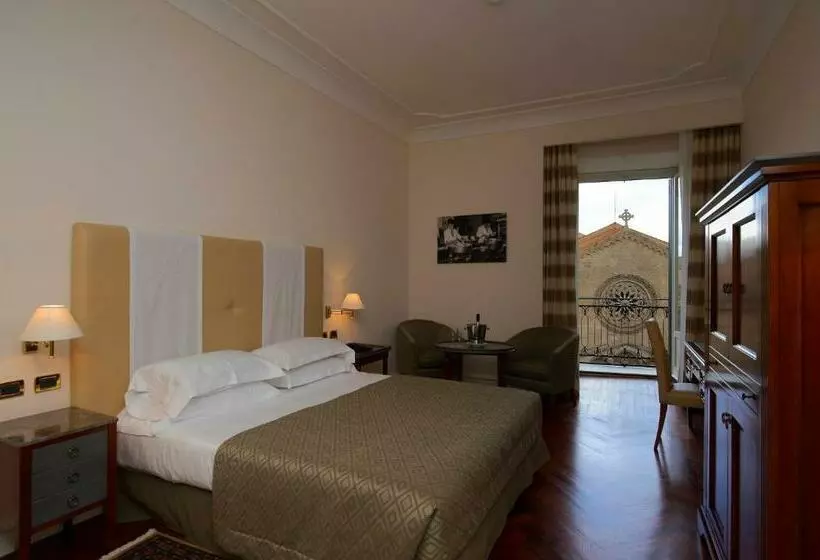 اتاق لوکس, Grand Hotel Piazza Borsa