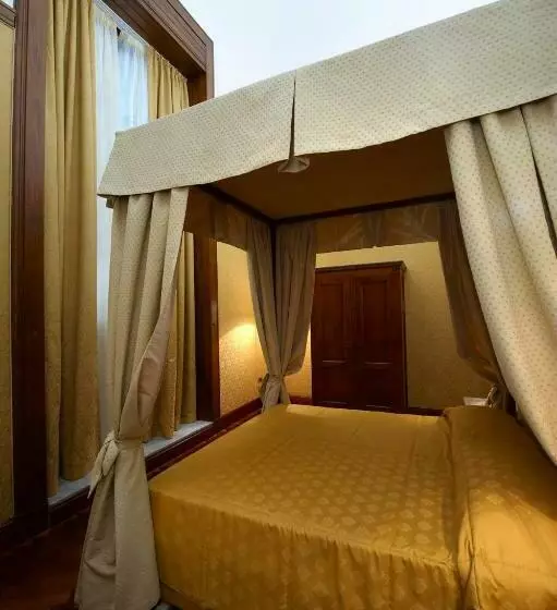 سوییت, Grand Hotel Piazza Borsa