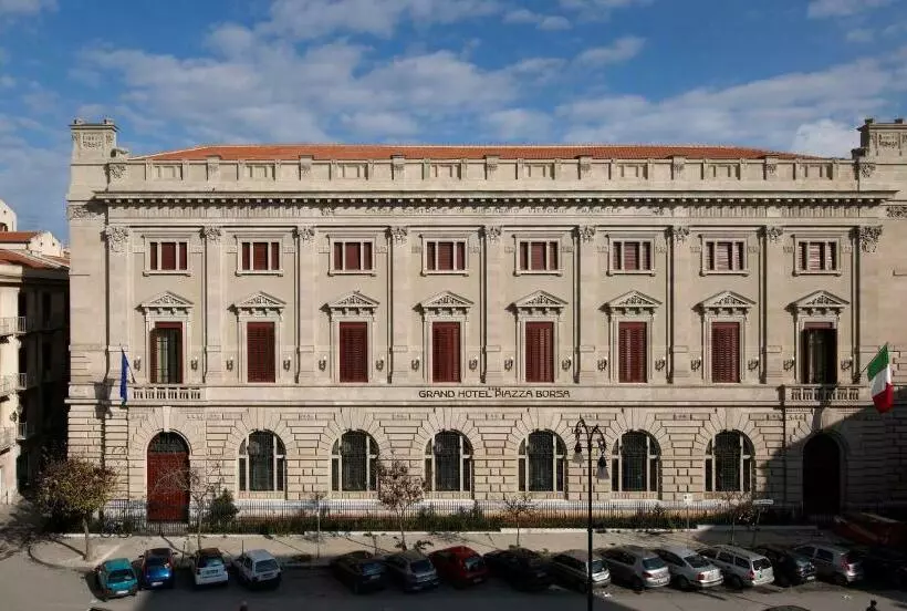 اتاق اکونومی, Grand Hotel Piazza Borsa