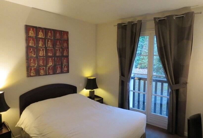 سوییت, Hostellerie Du Royal Lieu