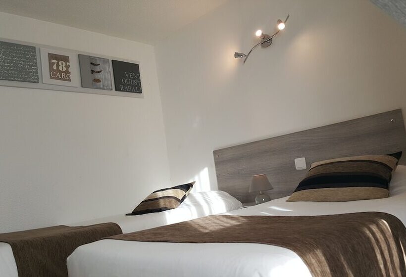 Номер Стандарт, Hôtel Eclipse