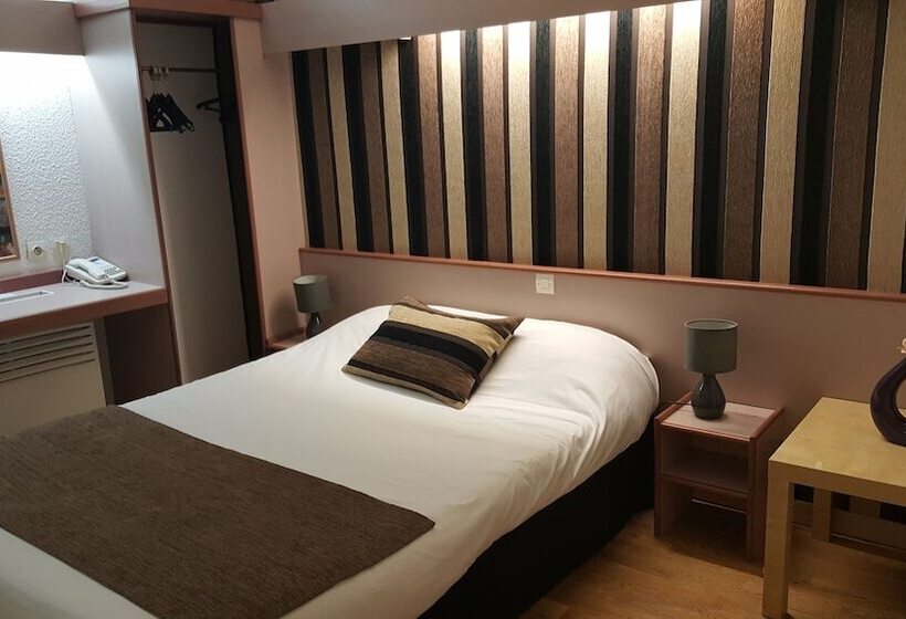 Номер Стандарт, Hôtel Eclipse