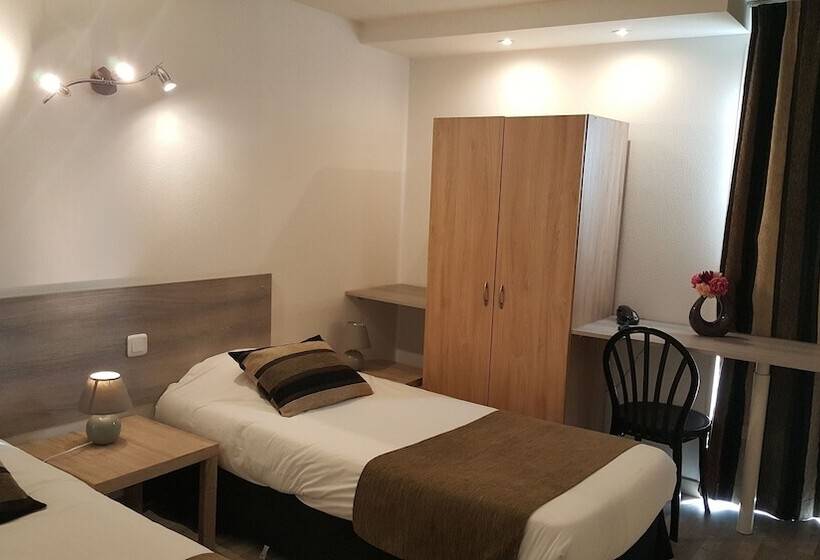 Номер Стандарт, Hôtel Eclipse