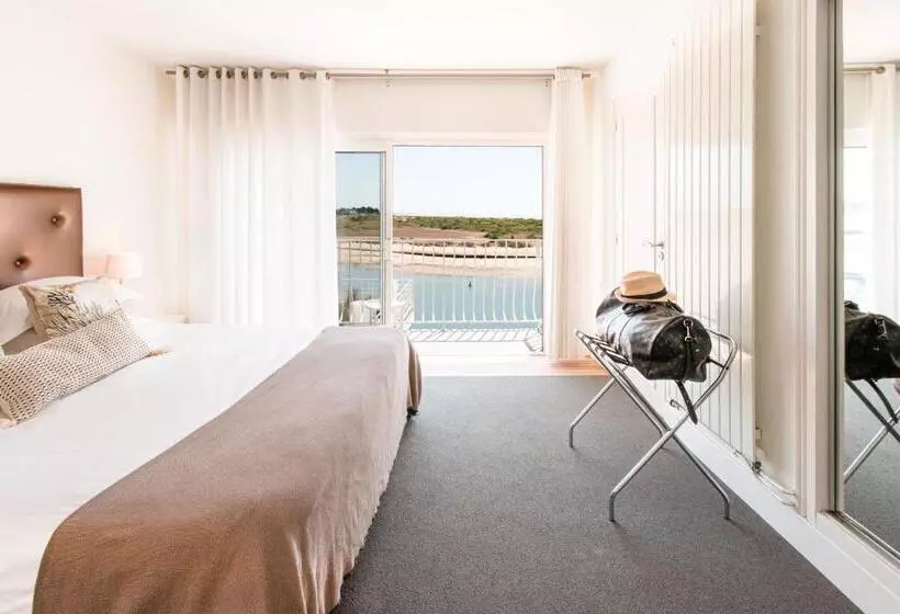 バルコニー付きスタンダードルーム, Hôtel La Marine