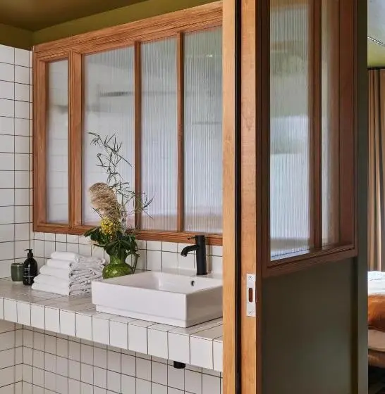 اتاق استاندارد چهار تخته, Hôtel Oré, Saint Malo