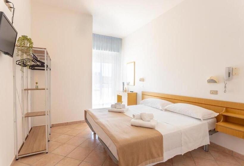 חדר סטנדרט עם מרפסת, Katina