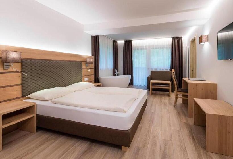 Номер Deluxe, La Pineta