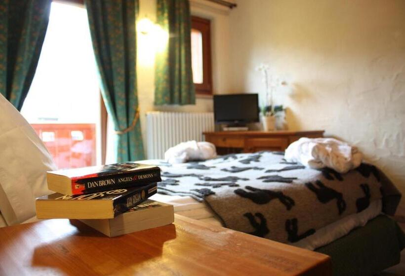 스탠다드 룸, Le Rocher