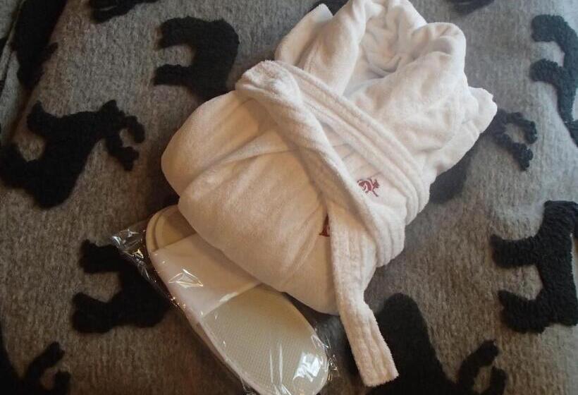 스탠다드 트리플 룸, Le Rocher