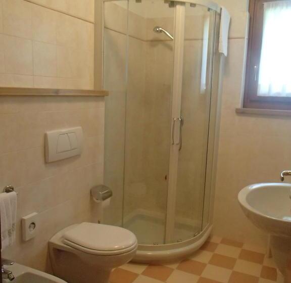 스탠다드 트리플 룸, Le Rocher