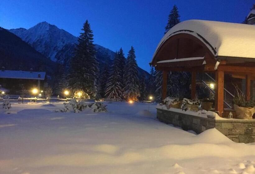 스탠다드 트리플 룸, Le Rocher