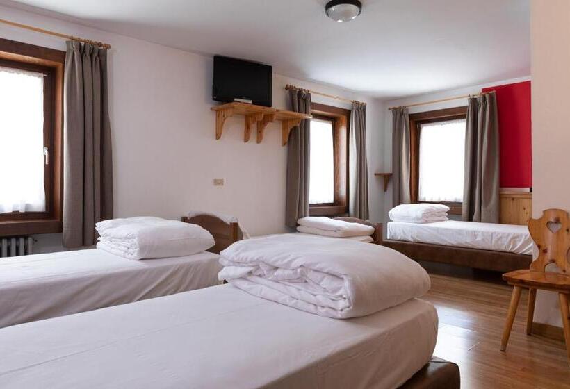 4인용 스탠다드 룸, Meuble' Joli