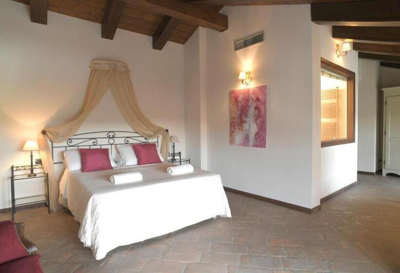 חדר משפתחתי סופריור, Relais Bella Rosina Pool & Spa