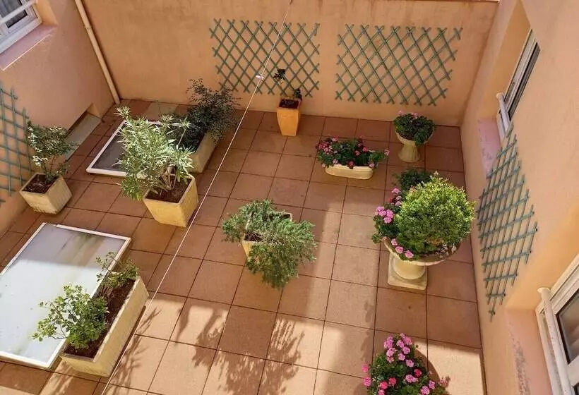 اتاق استاندارد چهار تخته, Sables D O Et Son Restaurant Le 16 Bis