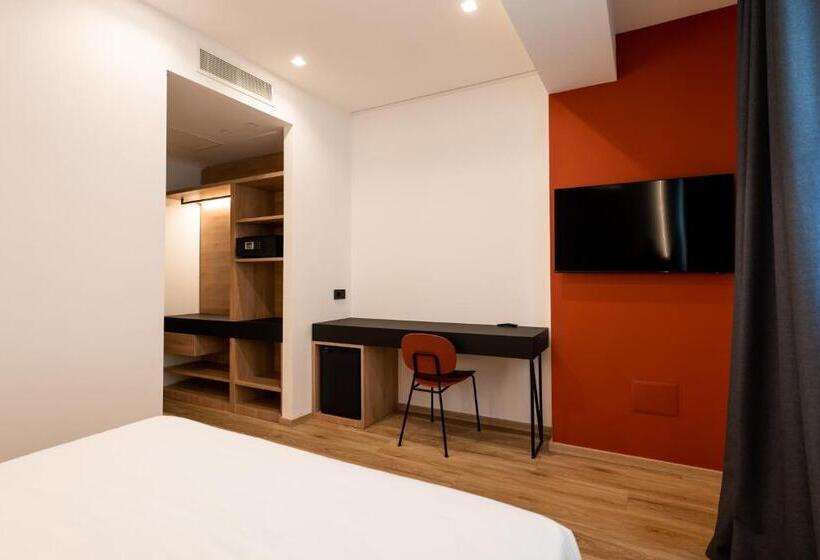 スタンダードルーム, Sporting Riccione