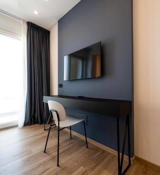 Трехместный Номер Deluxe Вид на Море, Sporting Riccione