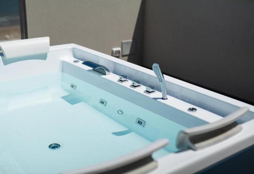 テラス付スイート, Sporting Riccione