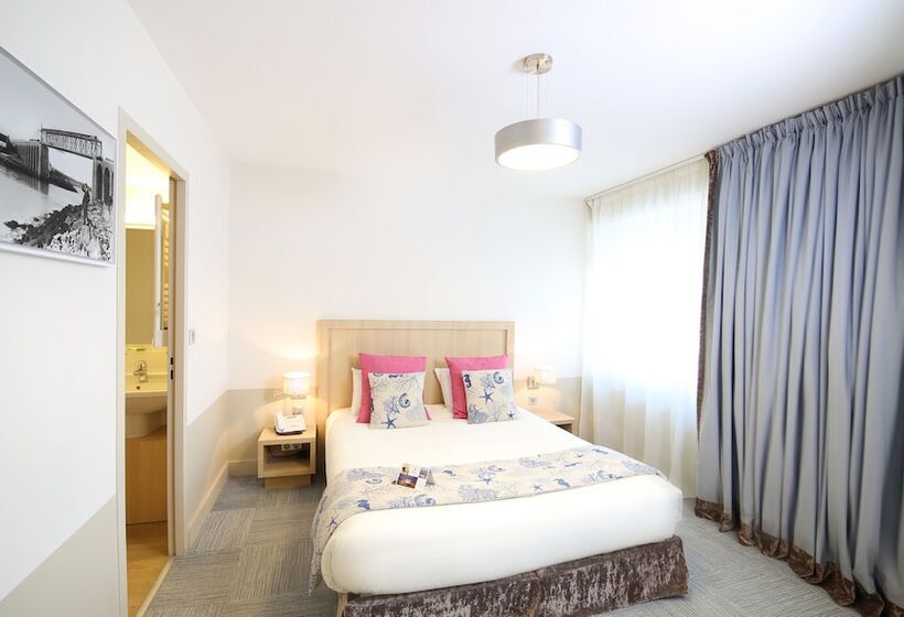 带观景的豪华间, Trinite