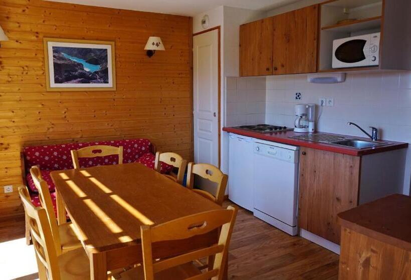 2 Bedrooms Apartment Mountain View, Résidences Les Villages Du Bachat