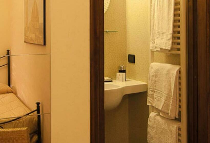 اتاق استاندارد یک نفره, B&b Arco Antico