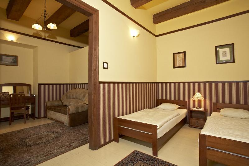 Четырехместный Номер Стандарт, Globtroter Guest House