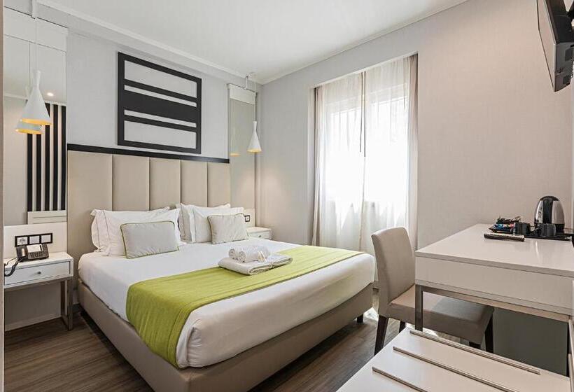 اتاق سوپریور, Canada