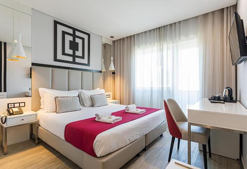 اتاق استاندارد با بالکن, Canada