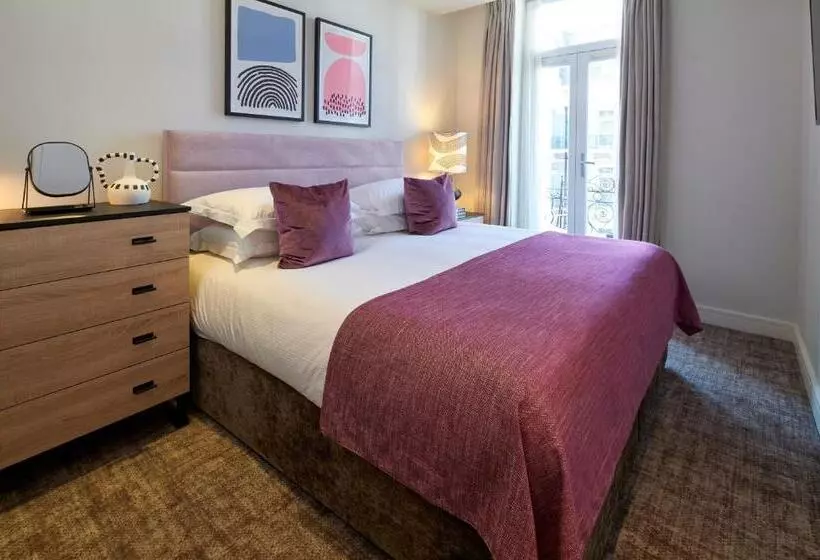آپارتمان سوپریور 1 خوابه, Cheval Harrington Court At South Kensington