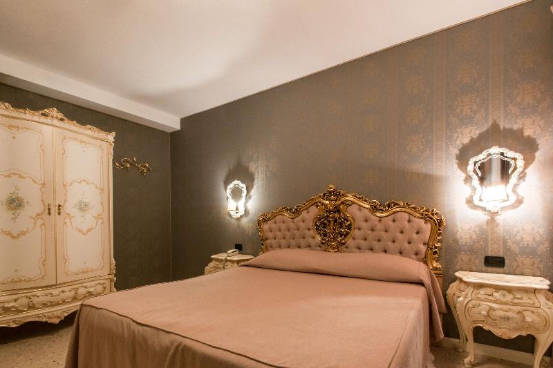 سوییت, Dimora Marciana