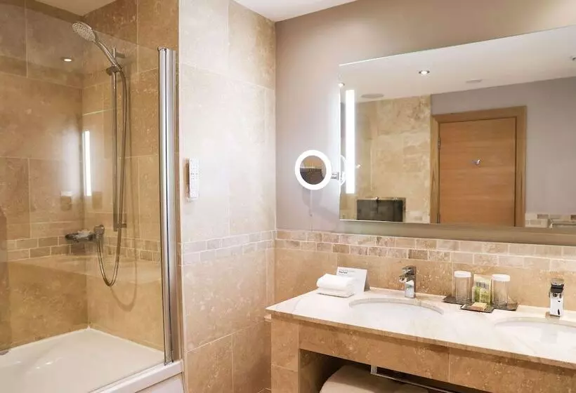 سوییت, Doubletree By Hilton  Milton Keynes