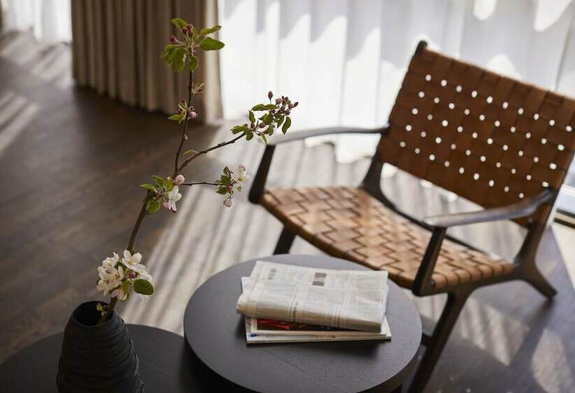 Полулюкс, Infinity Hotel & Conference Resort Munich