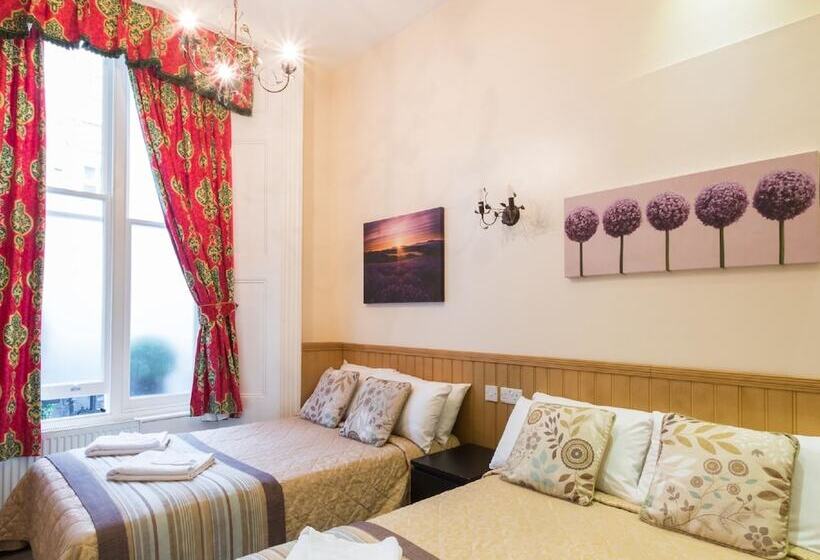 家庭间, Notting Hill Gate