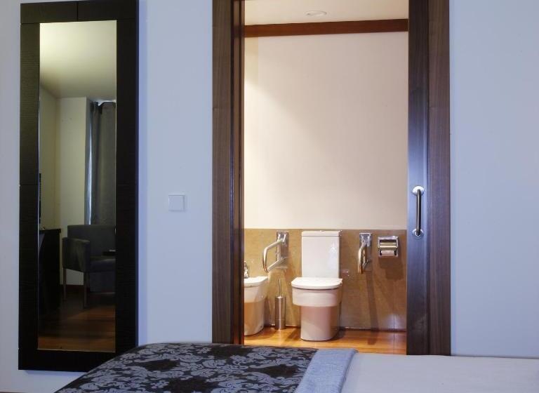 行政房间, Palacio De Meras