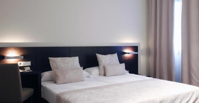 行政房间, Palacio De Meras