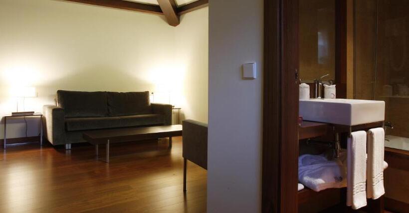 豪华套房, Palacio De Meras