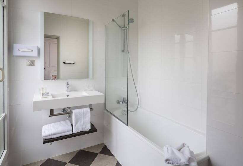 标准间, Paris Vaugirard