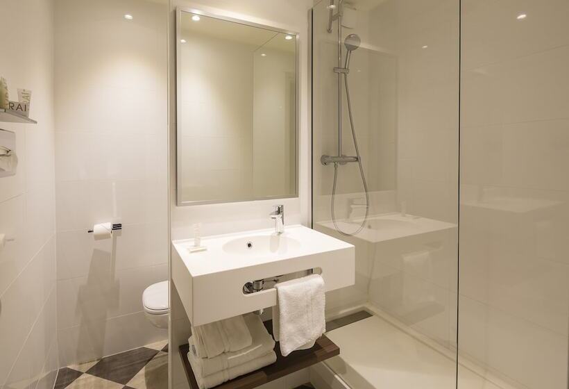 标准间, Paris Vaugirard